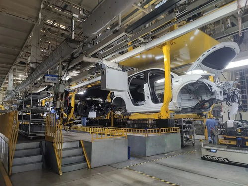 數(shù)都上海 從自動(dòng)化到全產(chǎn)業(yè)鏈數(shù)字化,智能工廠持續(xù)進(jìn)化